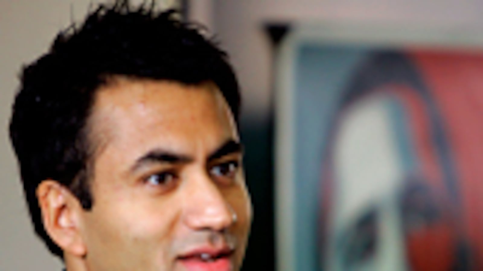 articles/2009/04/07/the-best-kept-secret-in-hollywood/masters-kal-penn_21502_k3nlxs