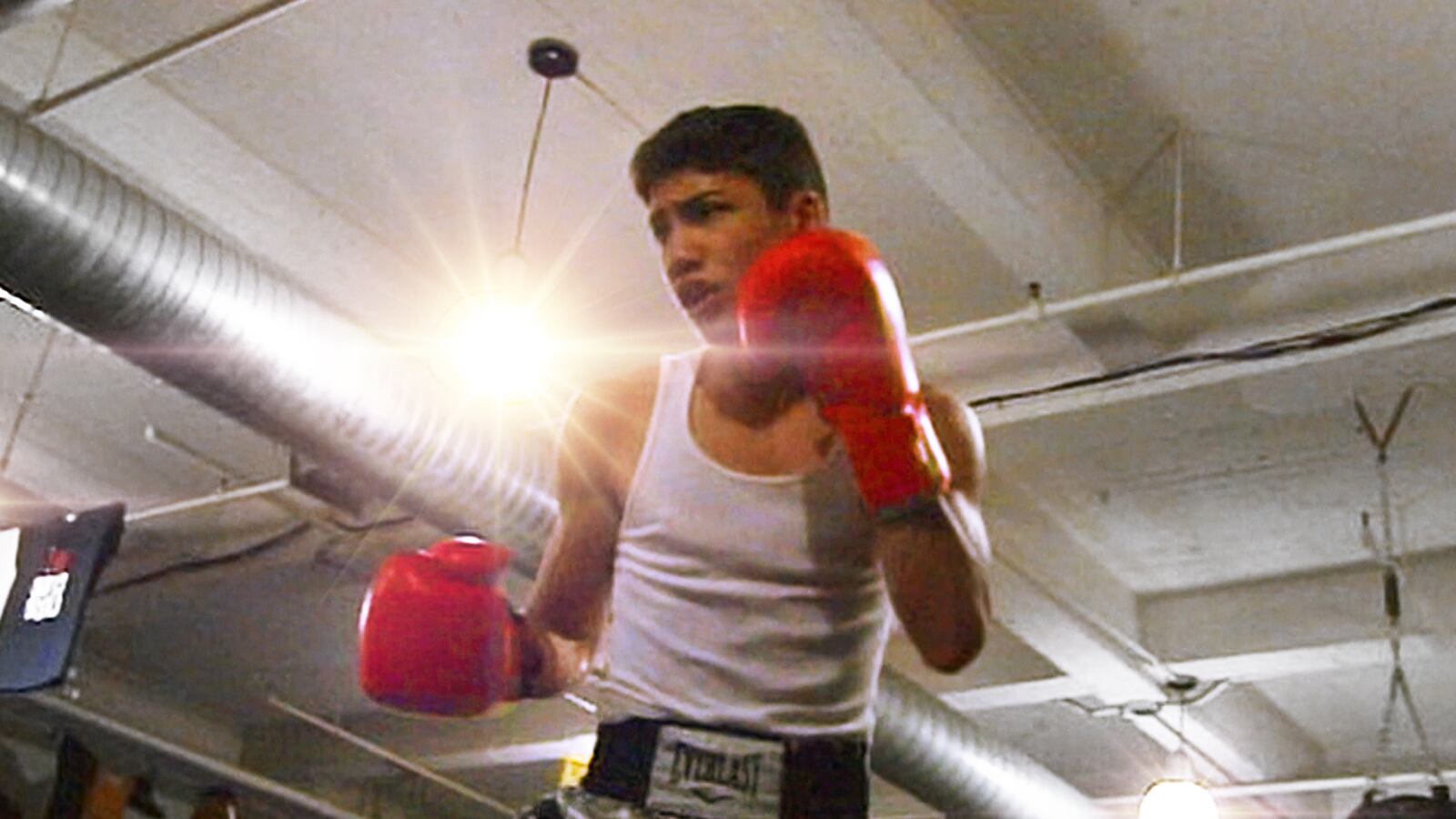 articles/2014/02/24/teaching-a-lesson-to-bullies-and-educators-alike/140223-moral-courage-tease_ps4cvv