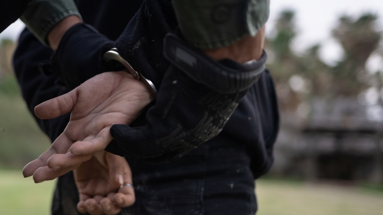 2021-05-18T205338Z_625803109_RC2DIN94QCQ5_RTRMADP_3_USA-IMMIGRATION_mweamo