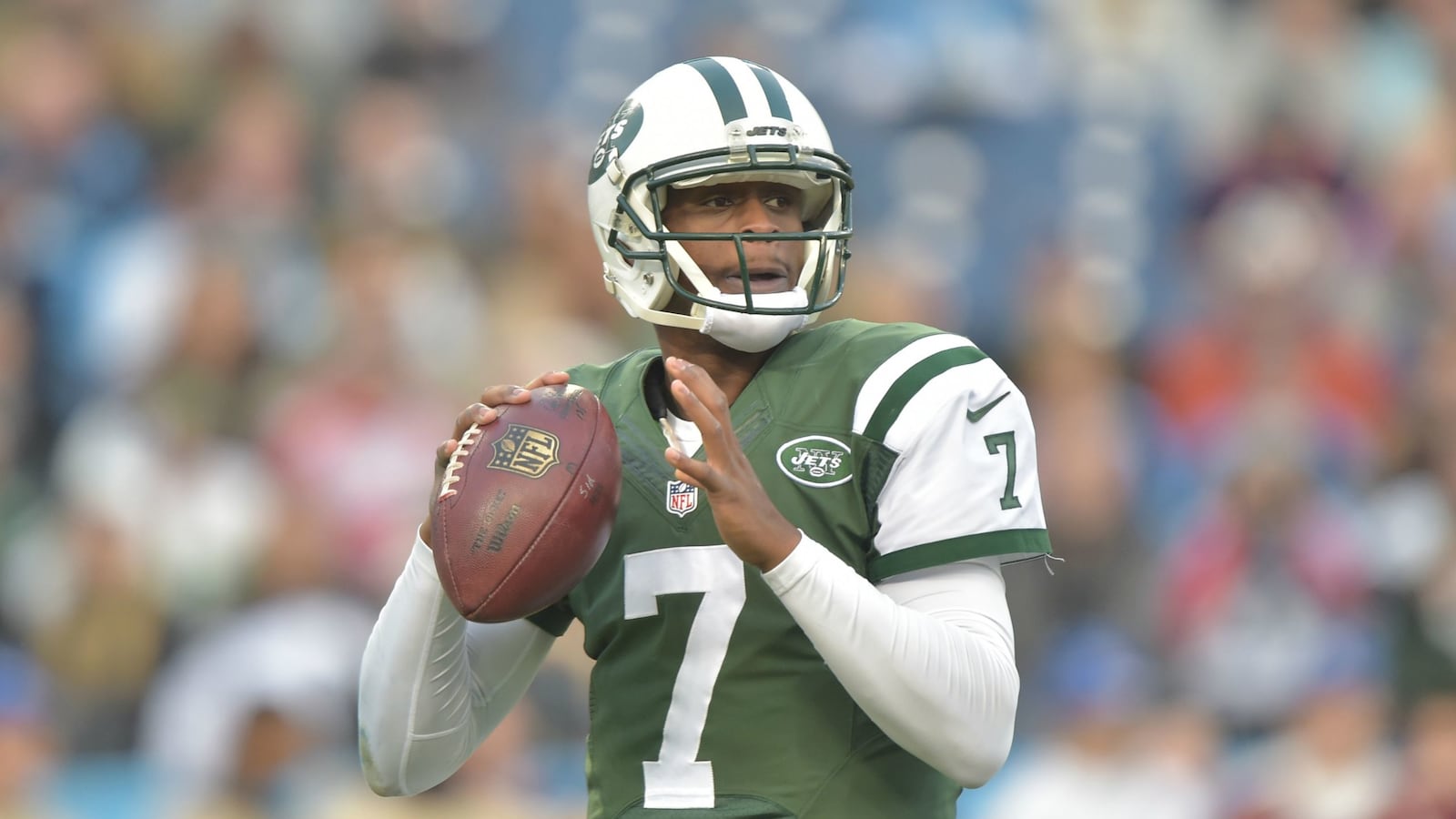 cheats/2015/08/11/ny-jets-quarterback-breaks-jaw-in-brawl/150811-jets-jaw-cheat_uec4rw