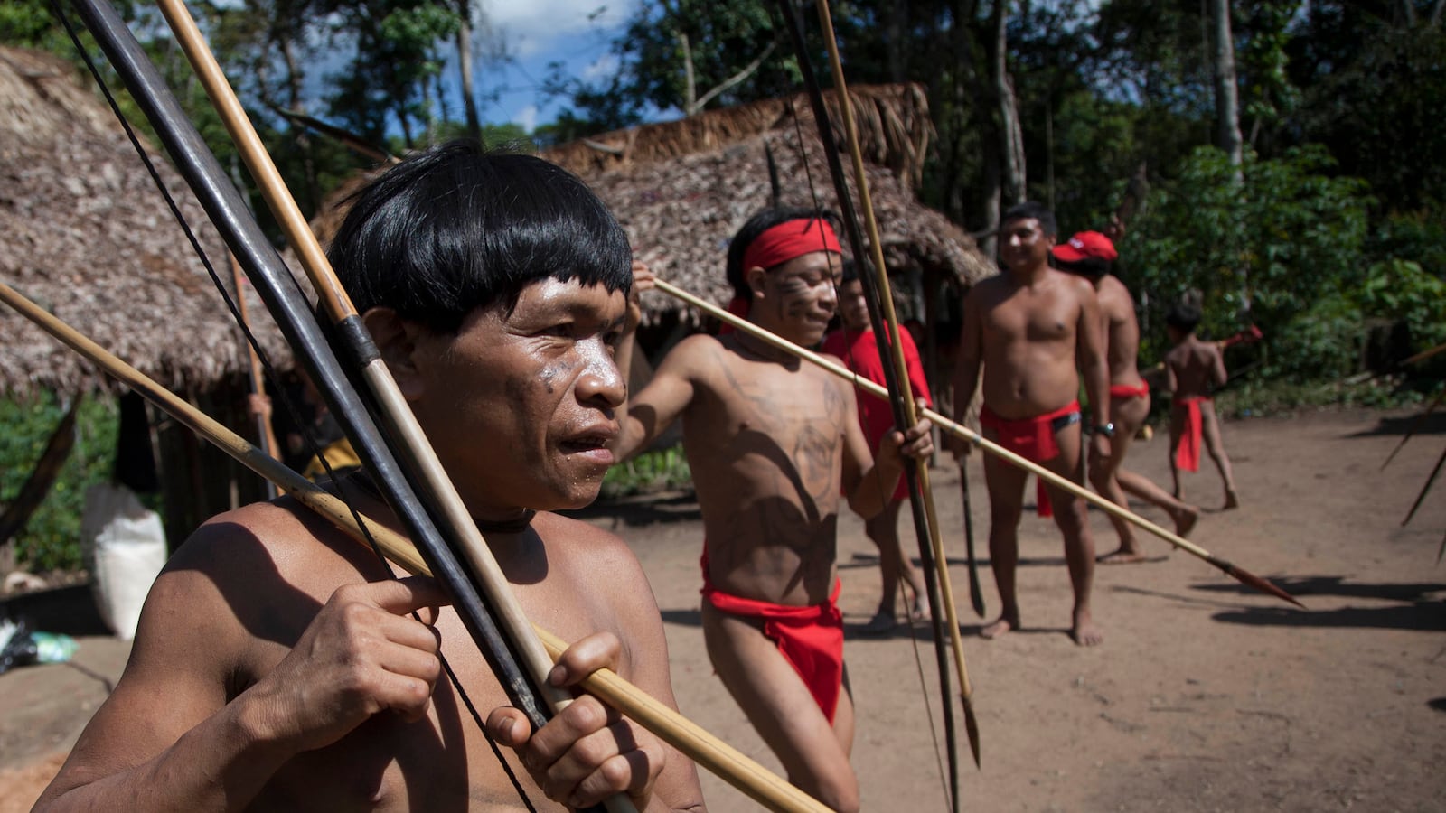 articles/2013/02/19/green-snot-and-deadly-snakes-napoleon-chagnon-s-anthropological-battles/130219-romeo-chagnon-yanomami-tease_tz2b8s