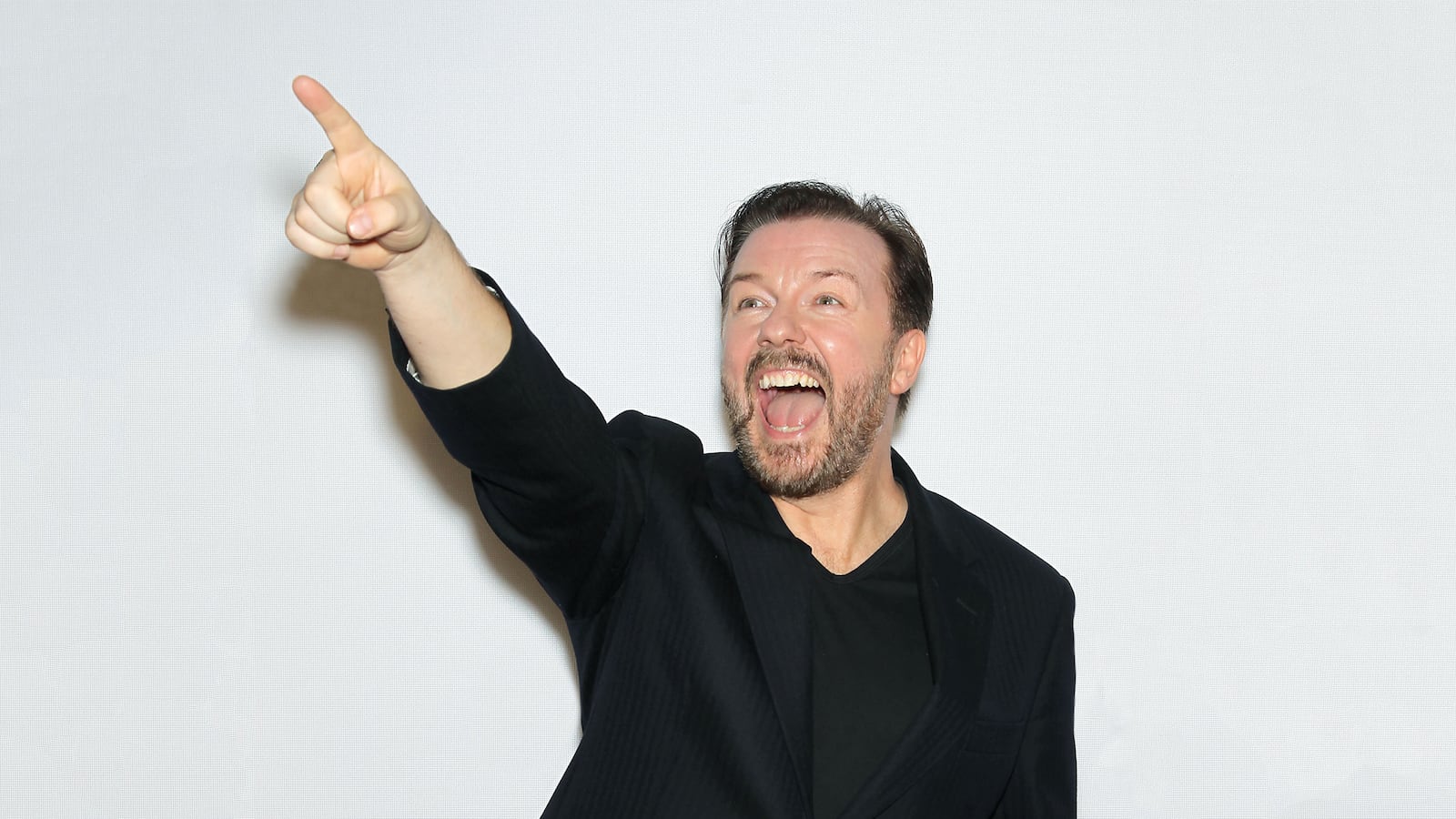 articles/2016/05/06/ricky-gervais-don-t-worry-nothing-will-happen-if-trump-is-elected-president/160506-wilstein-ricky-gervais-tease_eljlk1
