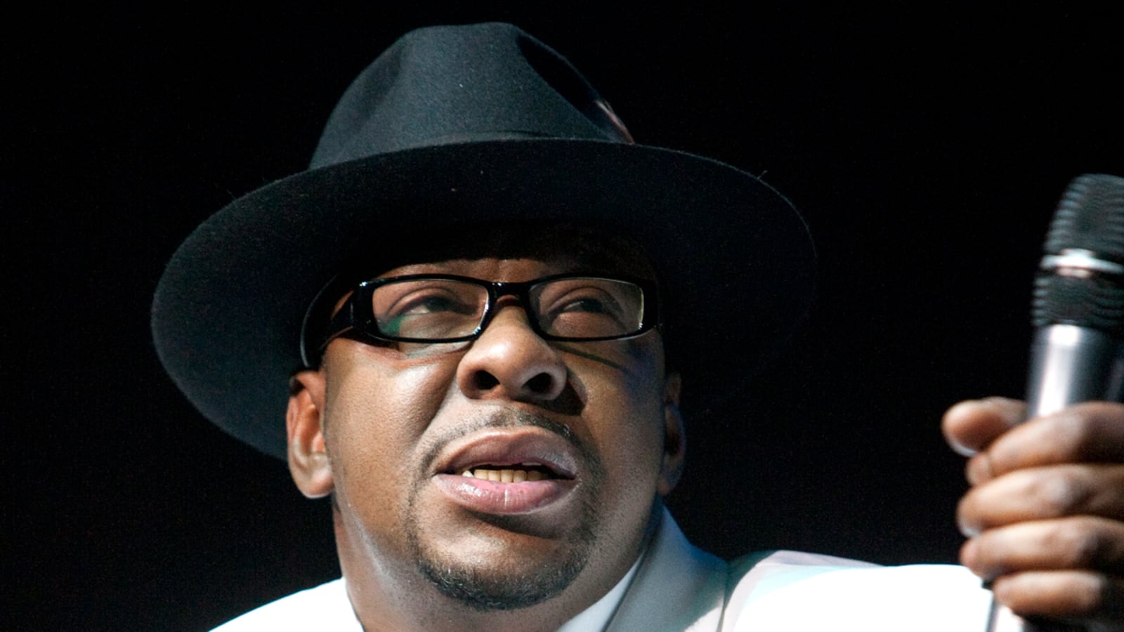 cheats/2013/02/26/bobby-brown-gets-55-days-in-jail/bobbi-brown-dui-cs_evyzub