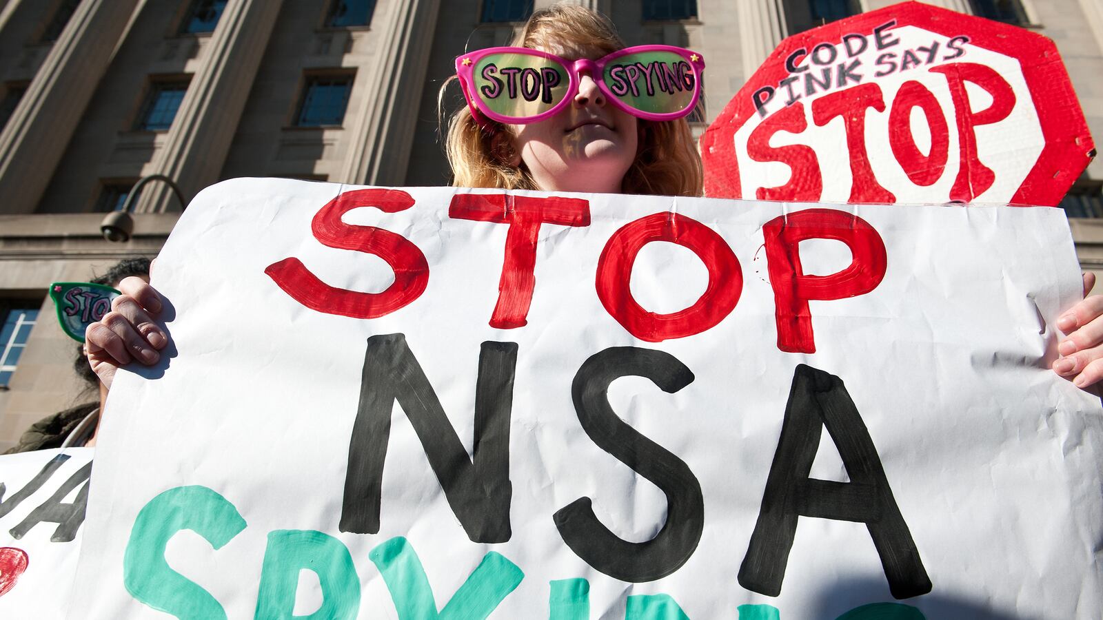 cheats/2014/02/25/obama-lawyers-propose-nsa-reforms/140204-nsa-websites-cheat_uk3v1g