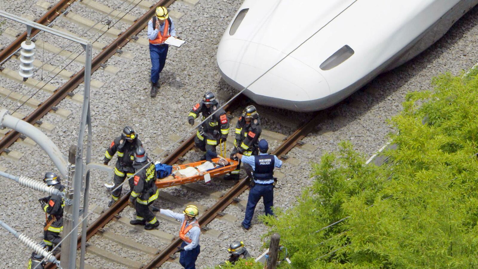 cheats/2015/06/30/japan-train-passenger-sets-self-on-fire/150630-train-cheat_sodqek