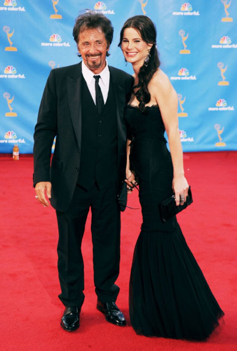 galleries/2010/08/29/2010-emmy-awards/emmy-red-carpet---pacino_yicnb5