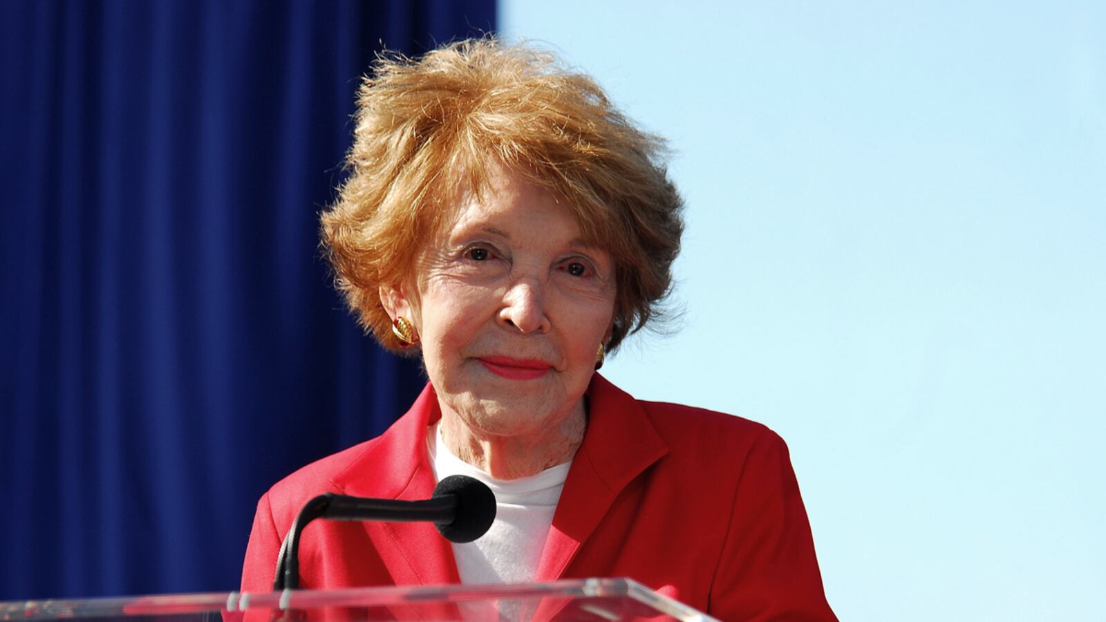 articles/2011/07/05/nancy-reagan-90th-birthday-changing-public-image-for-first-lady/nancy-reagan-turns90-conant_famx6j