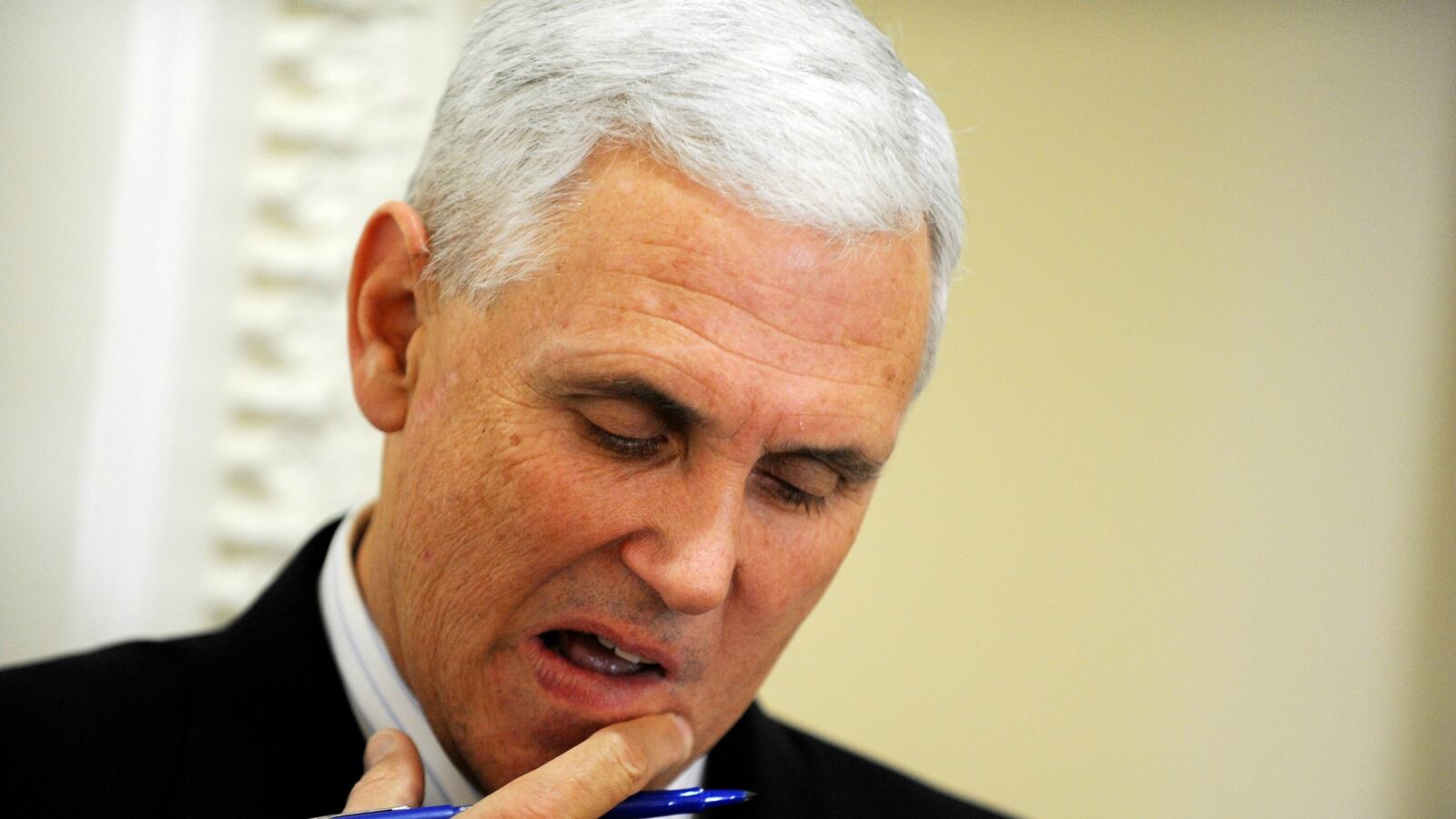 cheats/2016/03/24/indiana-governor-signs-abortion-ban/160324-mike-pence-cheat_ngy4az