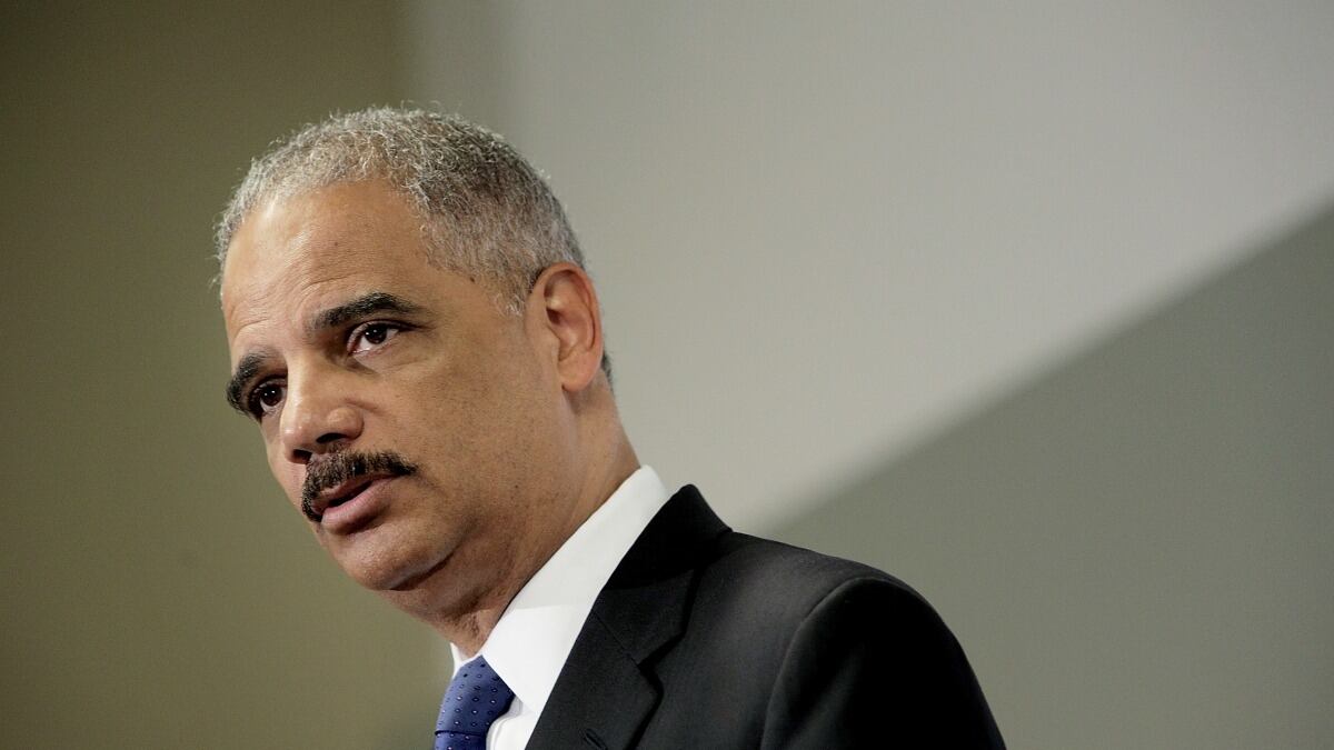 cheats/2014/10/17/gov-recognizes-same-sex-marriages/141719-holder_erretm