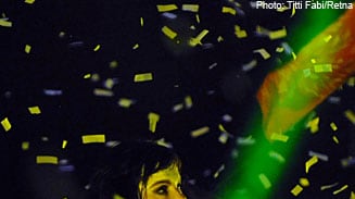 cheats/2008/10/28/bjoumlrk-on-the-financial-crisis/bjrk-on-the-financial-crisis_fam8bc