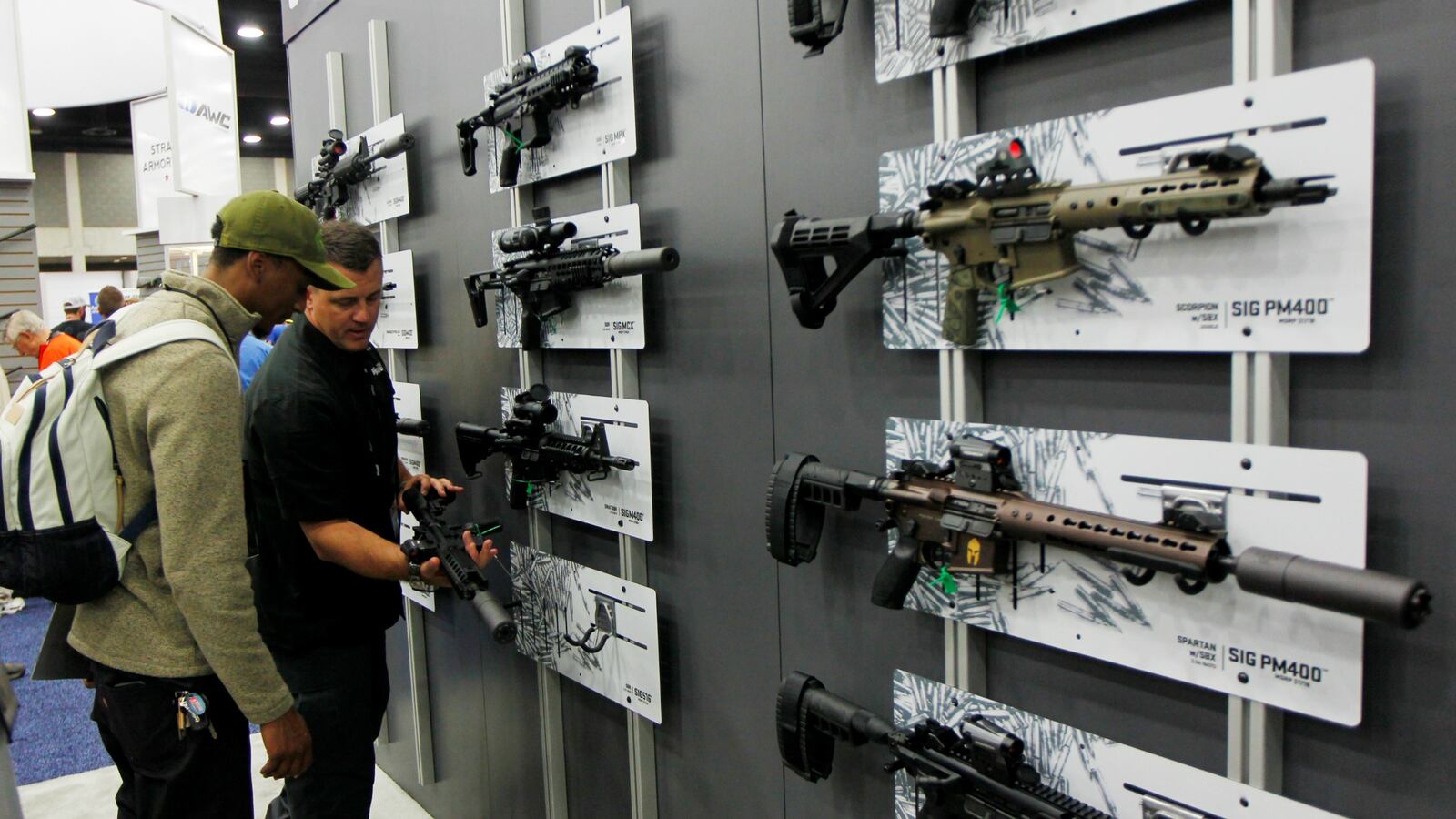 cheats/2016/06/16/n-y-man-arrested-with-assault-rifles-bomb-instructions/160616-ny-bomb-guns-cheat_g9pdc4