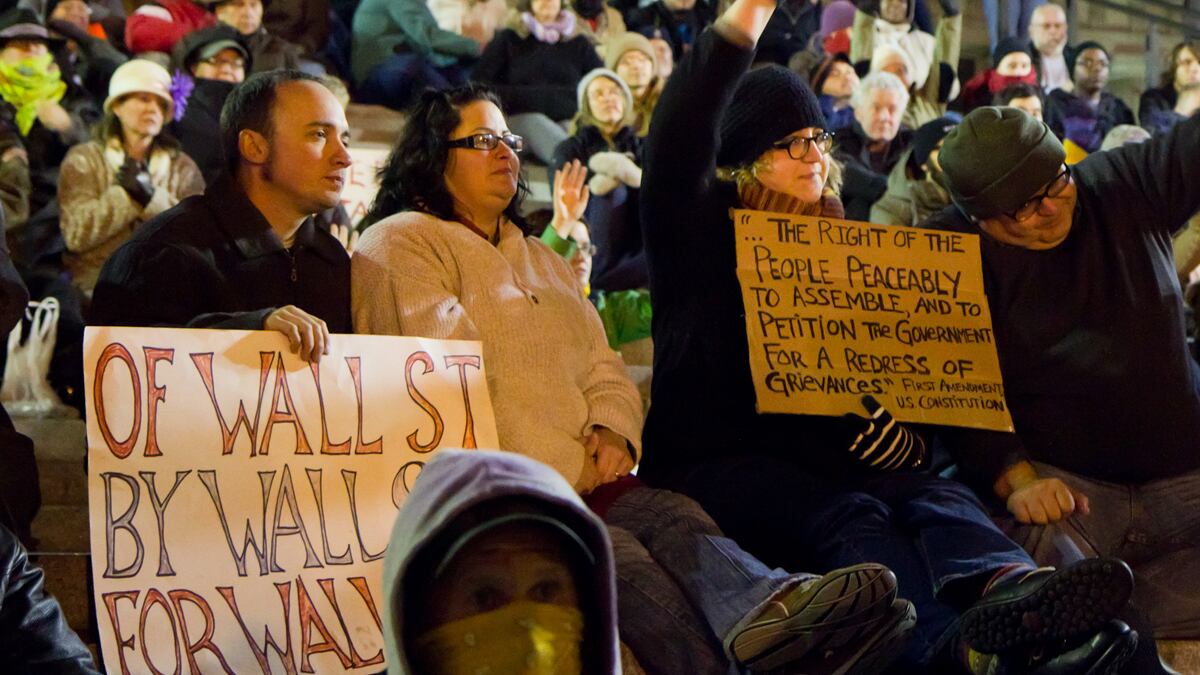 cheats/2011/10/29/occupy-arrests-encourage-supporters/occupy-nashville-cheat_bepzwo