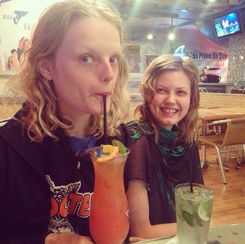 galleries/2014/03/29/from-gwyneth-paltrow-to-lena-dunham-the-11-best-fashion-instagrams/140328-fashion-instas-lindseywixson_ol6lxq