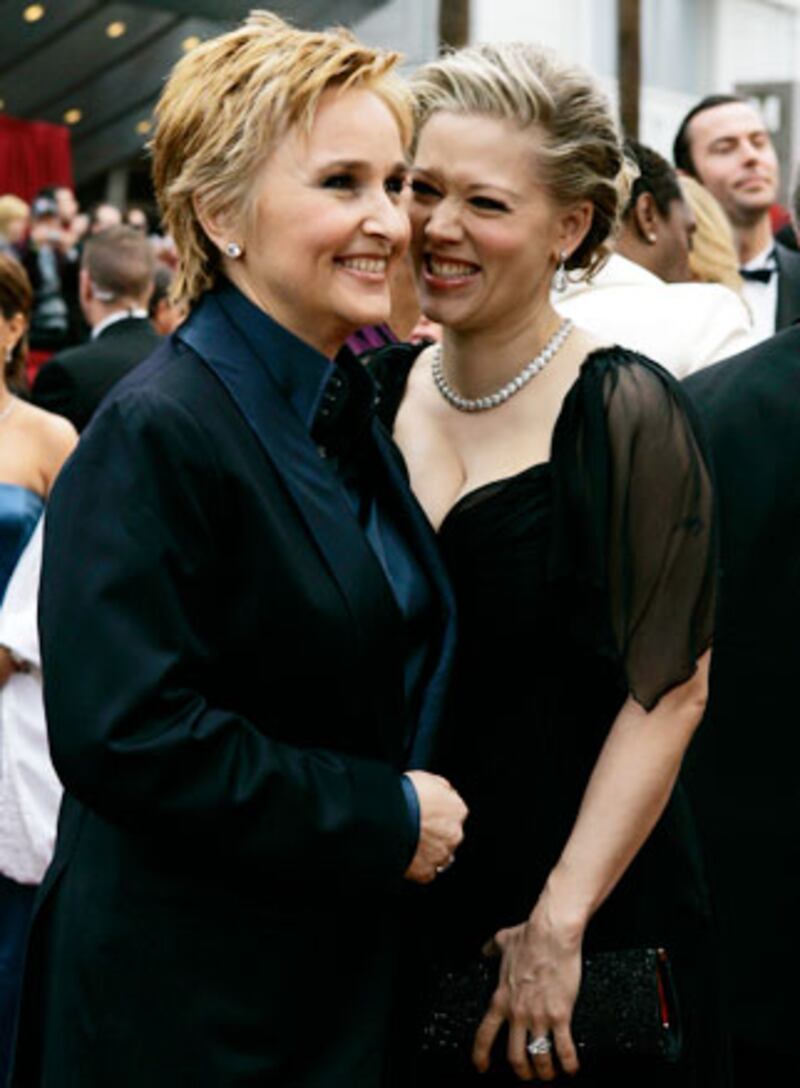 galleries/2009/04/07/celebrity-gay-weddings/gay-marriages---etheridge-michaels_fatzob