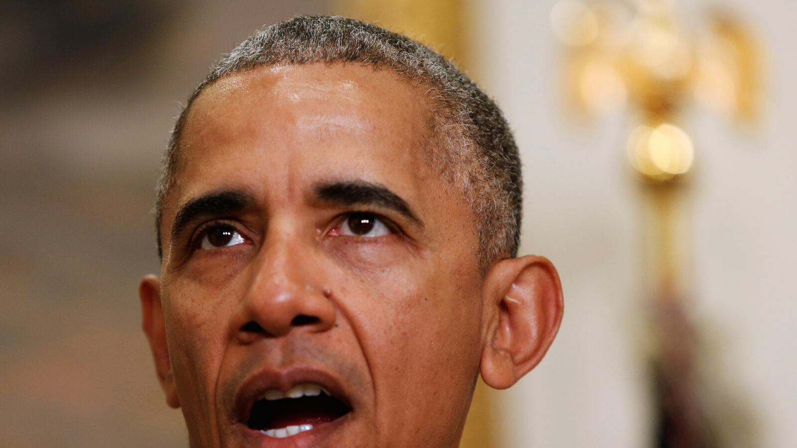 cheats/2016/07/07/obama-deeply-troubled-by-cop-shootings/160707-obama-police-shootings-cheat_jmoubx