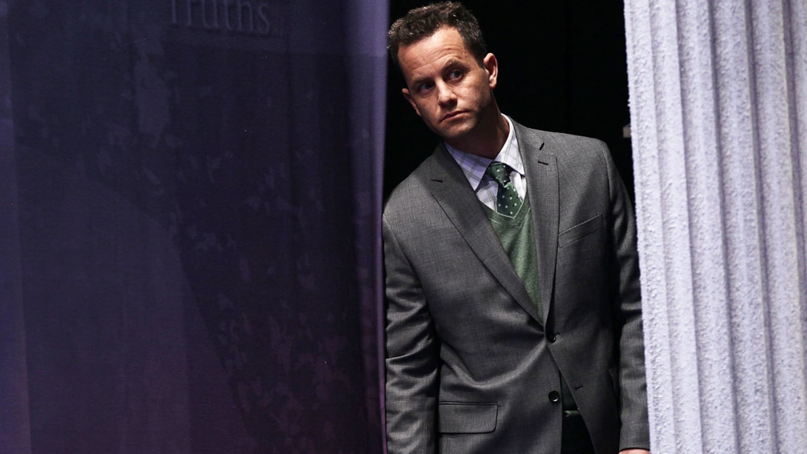 articles/2012/09/14/kirk-cameron-s-controversies-growing-pains-to-values-voter-summit/kirk-cameron-fallon_vpqoz7