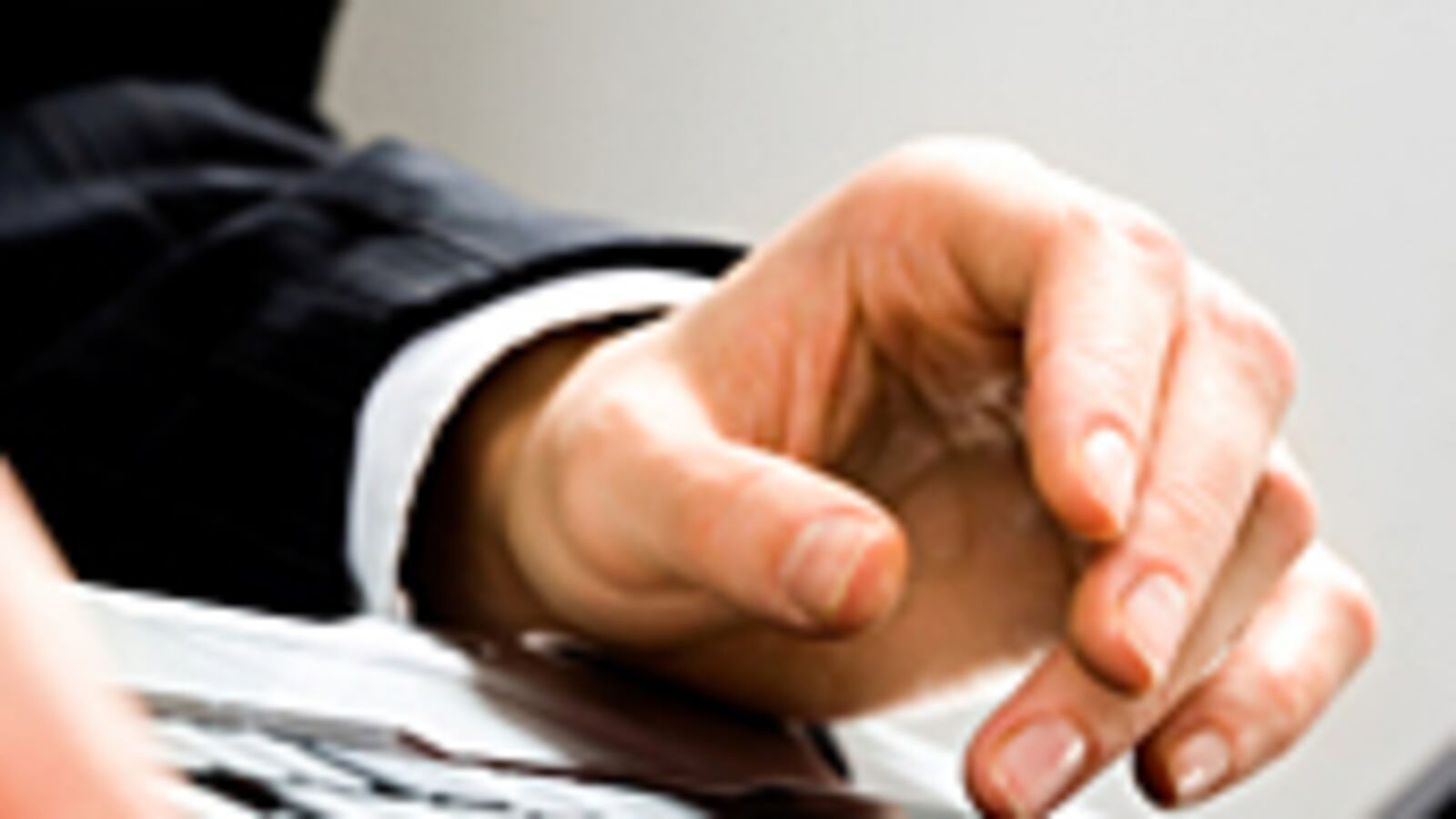 cheats/2011/04/24/unsecured-wi-fi-behind-child-porn-arrest/oracle-internet-election_139525_r1mloo