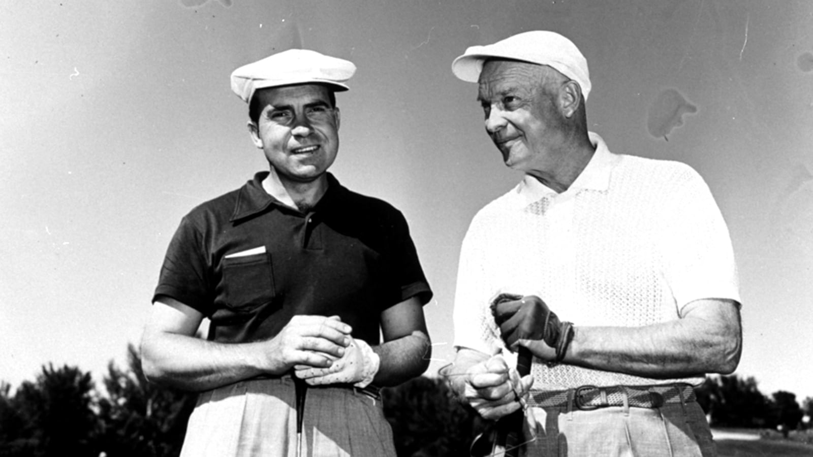 galleries/2011/06/20/presidential-golfing-style/richard-nixon-eisenhower-fashion_th2vsz