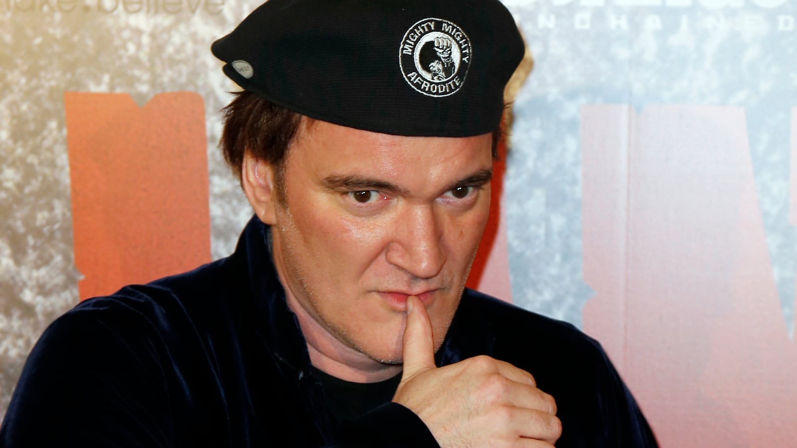 cheats/2014/05/01/tarantino-sues-gawker-for-infringement/140501-tarantino-cheat_ea13uu