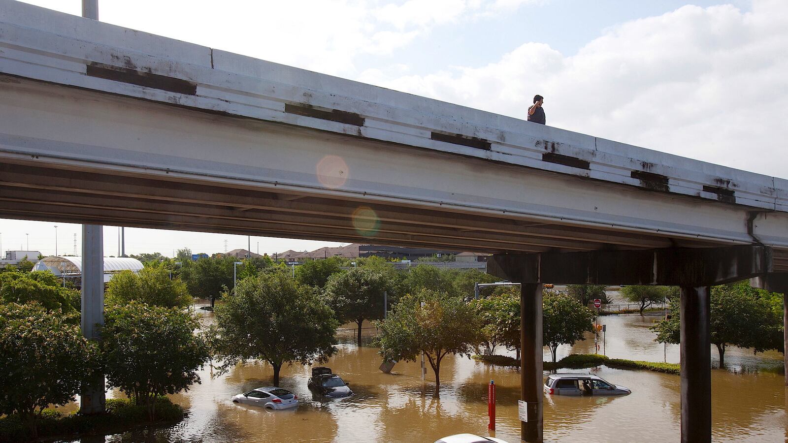 cheats/2015/05/27/more-rain-to-hit-texas-oklahoma/150527-texas-okla-more-rain-cheat_qhkoc4