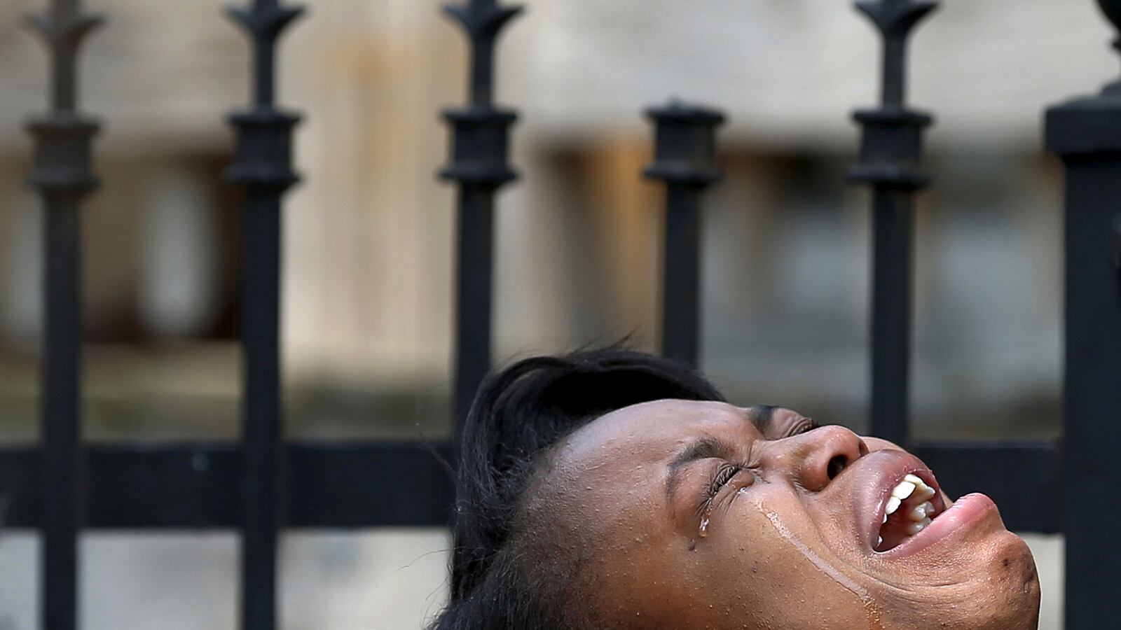 articles/2015/10/08/america-s-mass-shooting-capital-is-chicago/151007-glawe-chicago-tease_sogsdu