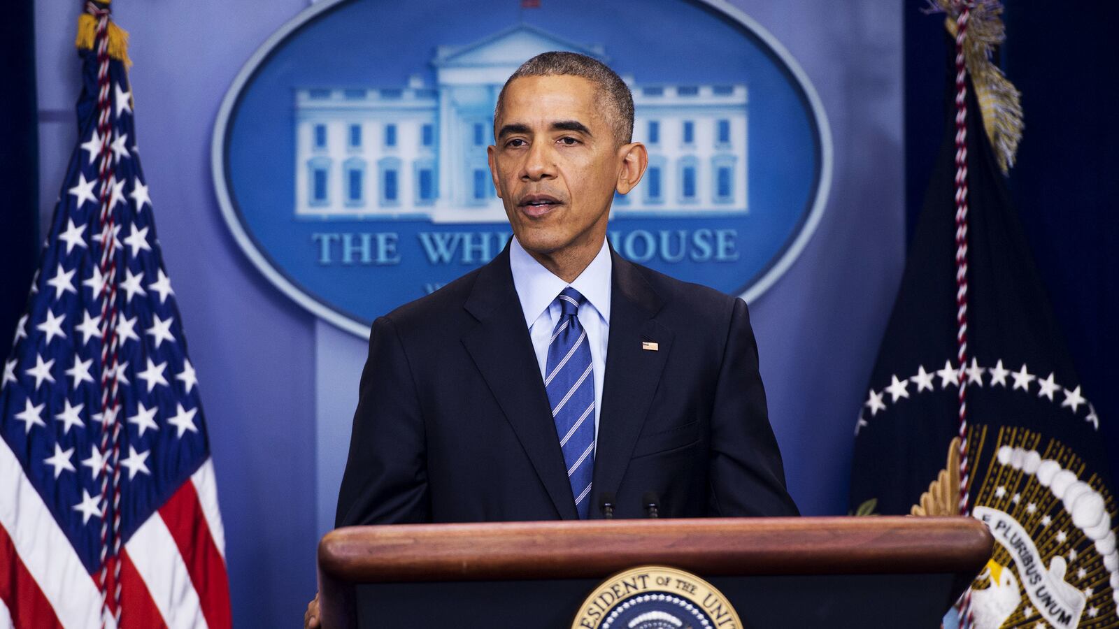 articles/2016/12/16/at-year-end-presser-obama-defends-record-lectures-media/161216-clift-president-speech-tease_orqbrs