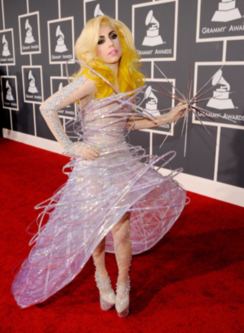 galleries/2010/01/31/grammy-red-carpet/grammy-red-carpet---lady-gaga_mwvczr