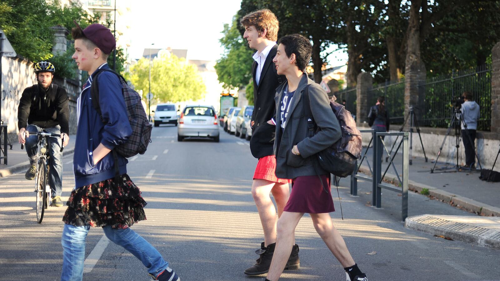 articles/2014/05/22/skirts-should-be-a-normal-choice-for-both-women-and-men/140521-boys-skirts-cunningham-tease_m2bobf