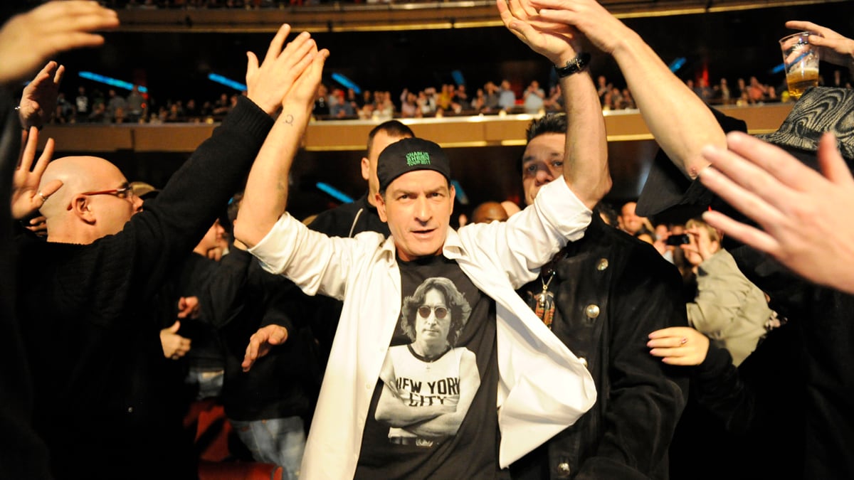 articles/2012/01/01/charlie-sheen-s-winning-streak-celebrity-gossip-is-making-us-stupid/bread-circus-avlon_iuxtts