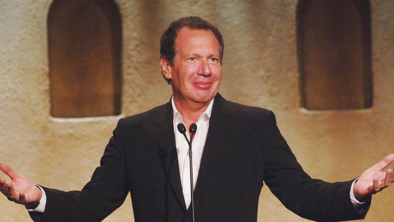 cheats/2016/03/24/tmz-gary-shandling-dead-at-66/160324-gary-shandling-cheat_ip3fao