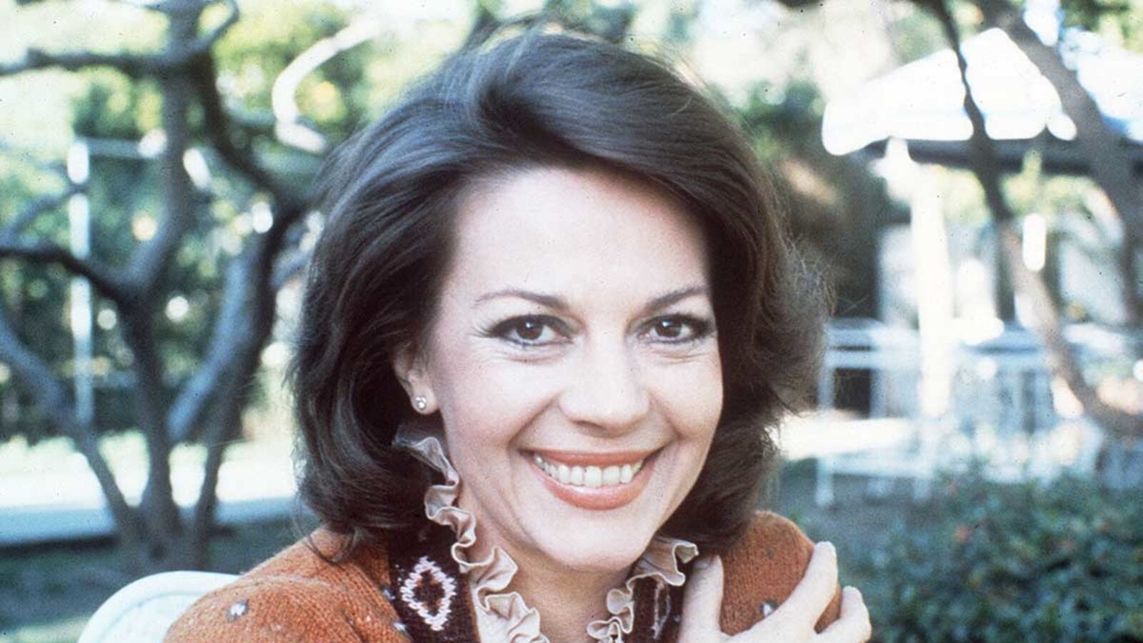 cheats/2011/11/17/cops-to-reopen-natalie-wood-case/natalie-wood-cs_rwpu1m
