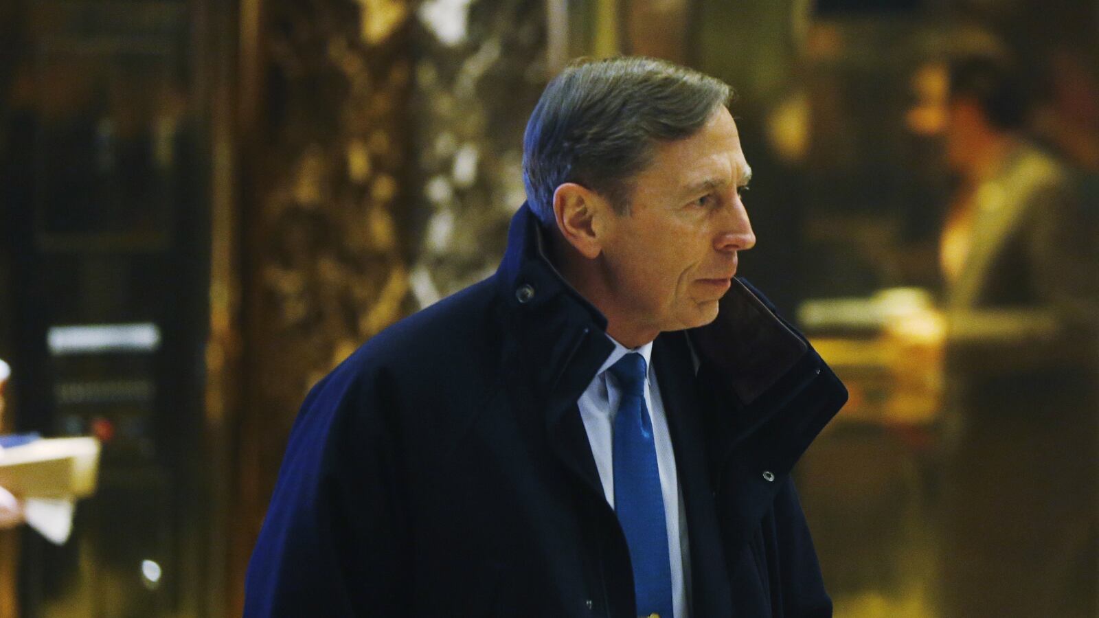 cheats/2016/11/28/dod-probes-petraeus-as-he-meets-trump/161128-Petraeus-probe-cheat_koppu3