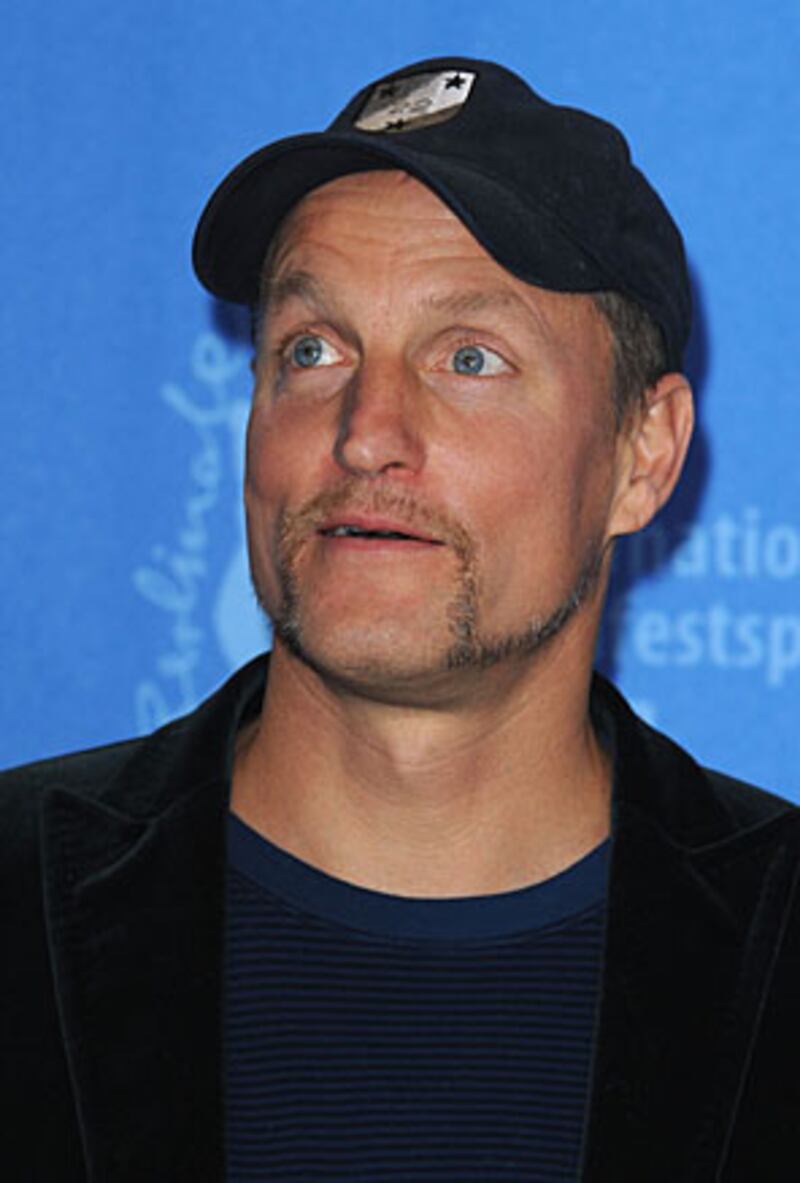 galleries/2009/11/13/stars-who-smoke-weed/smith-stoners---woody-harrelson_cjo4et