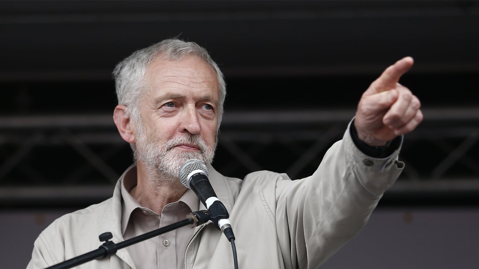 articles/2015/07/07/hezbollah-s-man-in-london-the-improbable-rise-of-wild-eyed-jeremy-corbyn/150706-cohen-corbyn-tease_u5vaes
