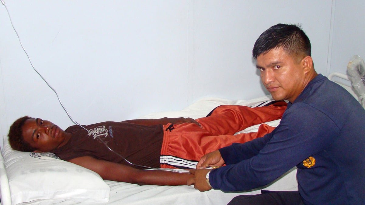 cheats/2012/03/28/teenager-rescued-after-weeks-at-sea/teenager-rescued-at-sea-ecuador-cheat_rbxfef