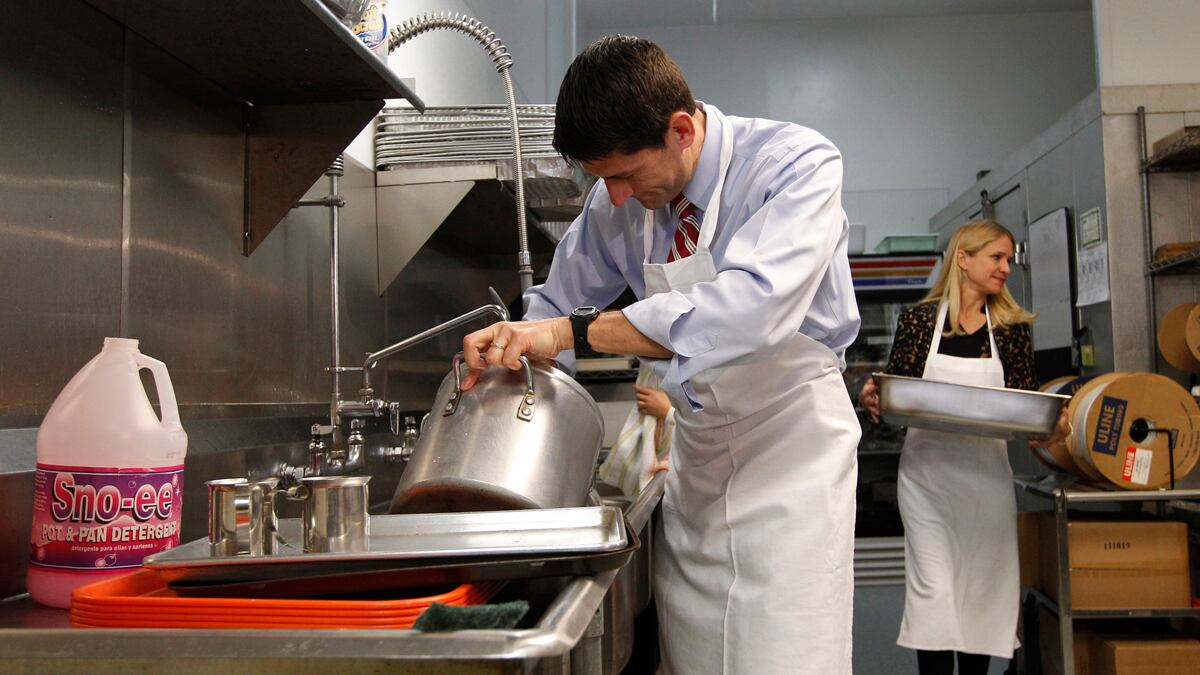 cheats/2012/10/16/ryan-ramrods-way-into-photo-op/ryan-photo-op-cheat_yqfaf8