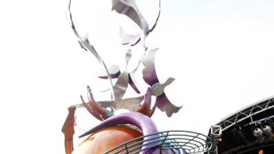 cheats/2010/10/09/monument-marks-lennonrsquos-70th-birthday/lennon-monument_ut356h