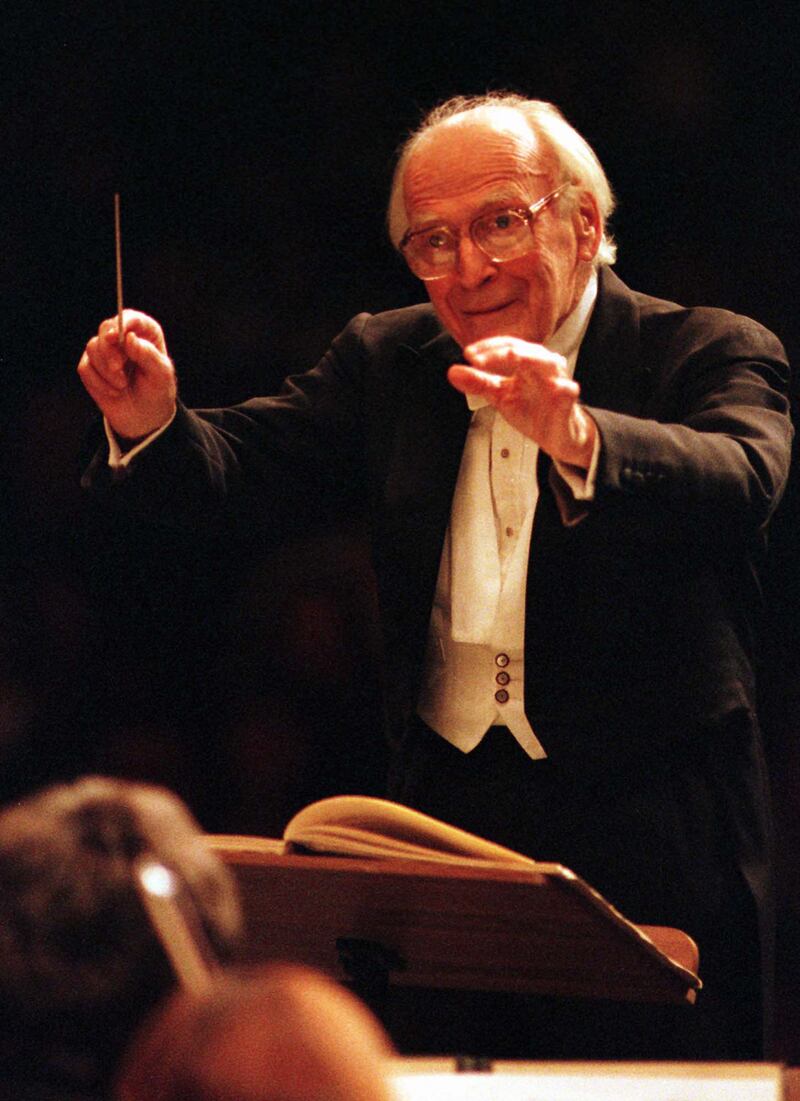 galleries/2012/12/12/ravi-shankar-s-legacy/ravi-21_zffhhq