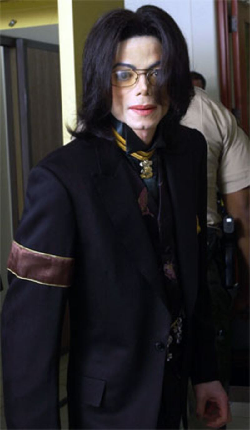 galleries/2010/04/01/celebrity-nazi-scandals/nazi-scandals---7_oiypgy