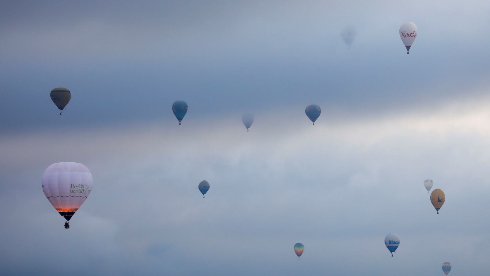 Balloonists take off during the 22nd International Hot-Air Balloon King’s Cup in Antequera, southern Spain.