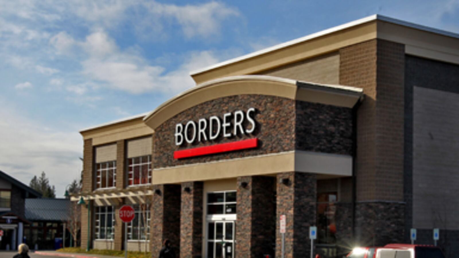 articles/2011/04/22/borders-bankruptcy-whats-left-behind-at-the-stores/morris-borders_175245_zejpiy