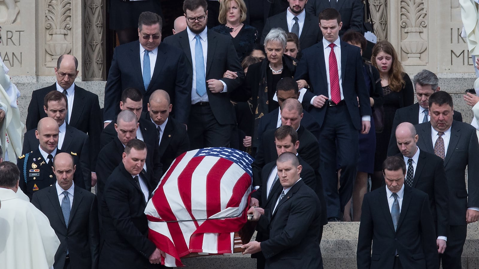articles/2016/02/20/simple-and-solemn-inside-scalia-s-funeral/160220-clift-scalia-funeral-tease_zud2qe