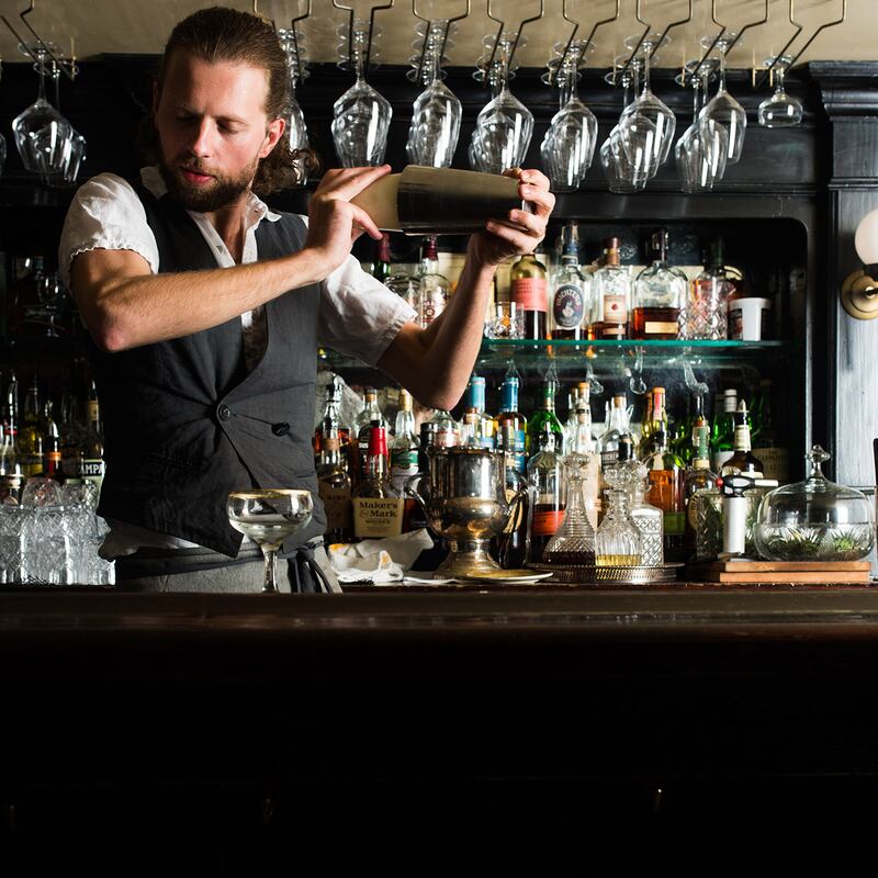 181011-half-full-Antanas-Samkus-embed_eiwwek