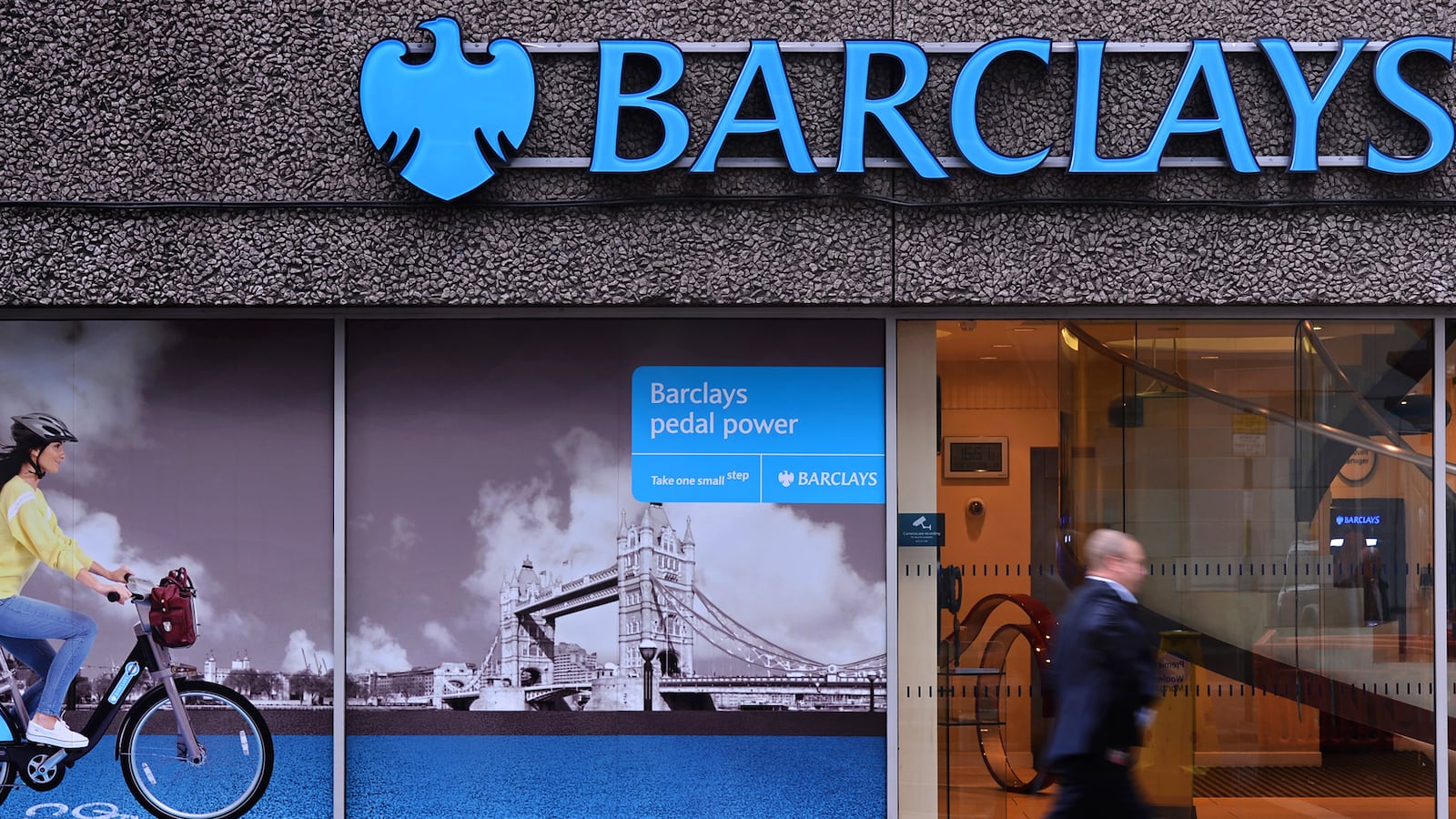 cheats/2012/07/04/diamond-s-testimony-reverberate-in-u-k/barclays-ceo-resign-parliment-cheat_ua4zy8