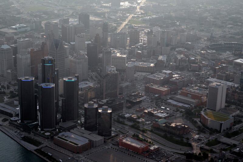 articles/2013/07/20/detroit-s-bankruptcy-raises-questions-that-go-far-beyond-the-city-limits/130719-eide-detroit-tease_ca85hd