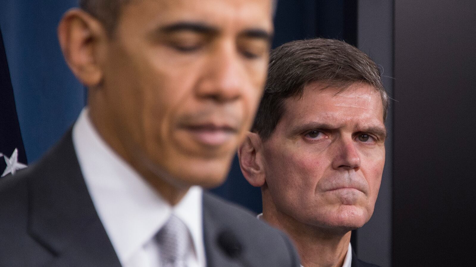 articles/2016/01/15/obama-turns-to-special-ops-to-salvage-his-legacy/160114-dozier-obama-command-tease_dcvbgi