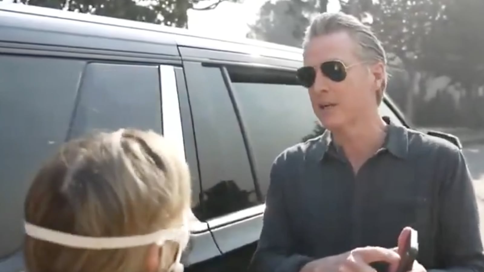 California Governor Gavin Newsom Flees Angry Citizen as L.A. Fires Rage On