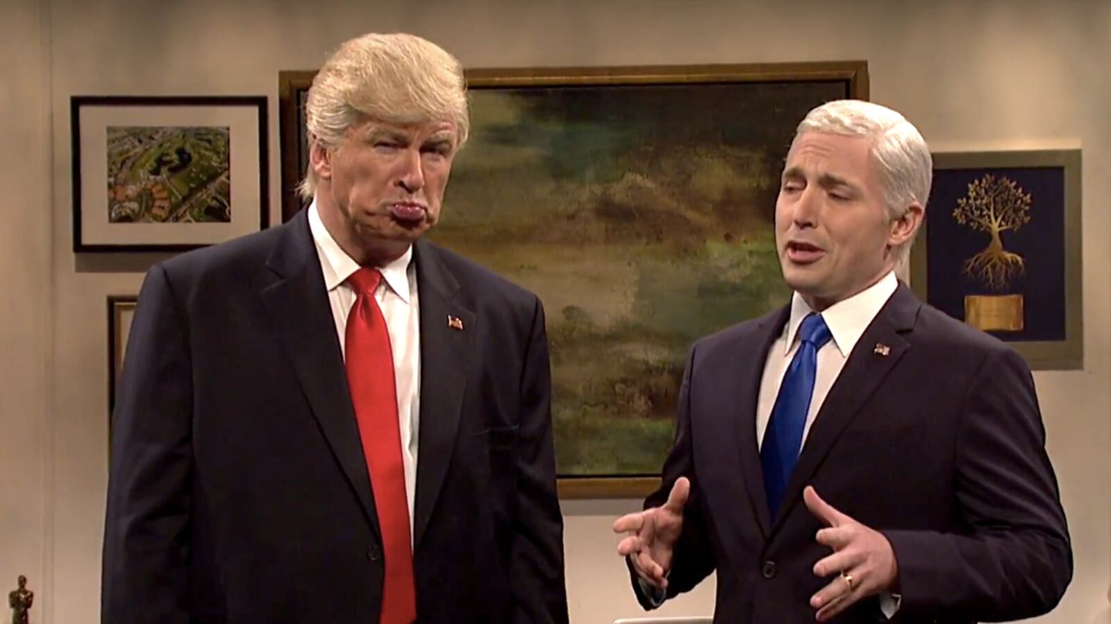 articles/2016/11/20/snl-alec-baldwin-s-trump-mocks-mike-pence-over-hamilton-episode/161119-snl-donald-trump-mike-pence-tease_owhgj0