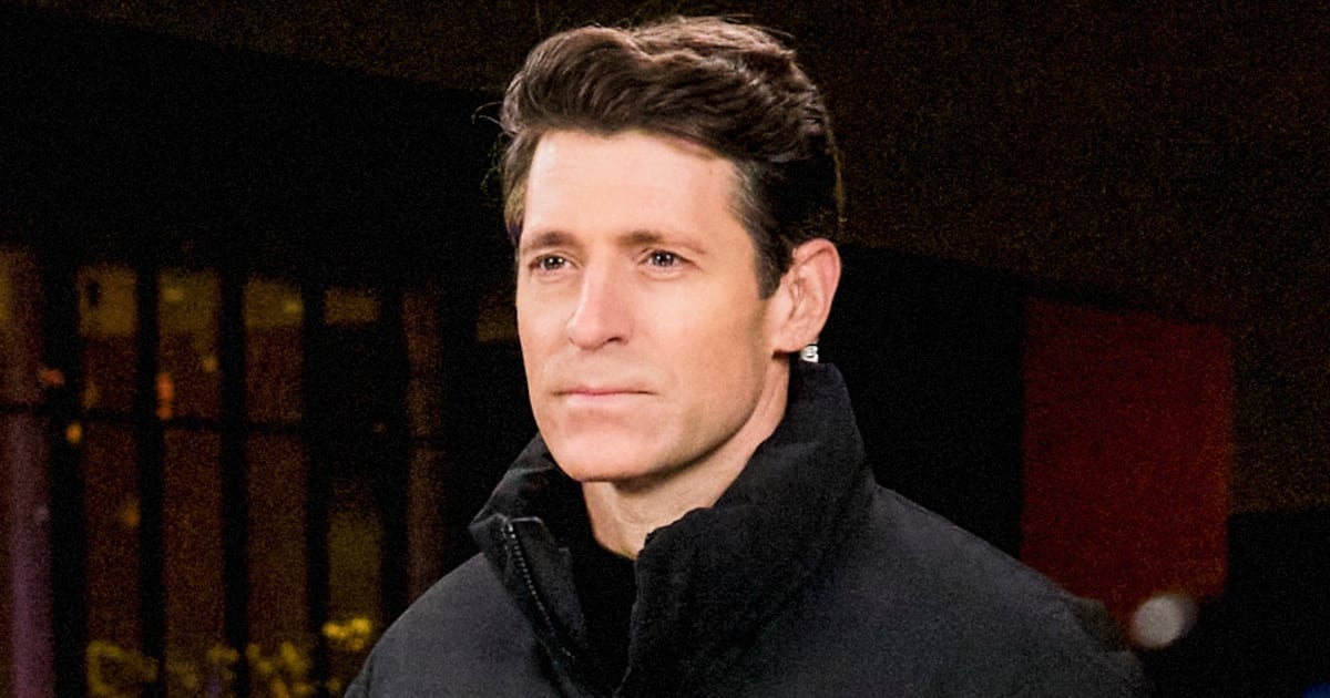 MAGA-Coded CBS Anchor Pushes Trump’s Deranged Pardon Demand