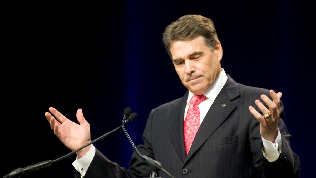 cheats/2011/10/24/perry-unveils-economic-reform-plan/perry-religion-barrett_lhzli9